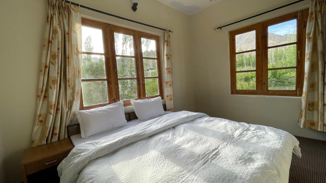 The Willow House Leh Luaran gambar